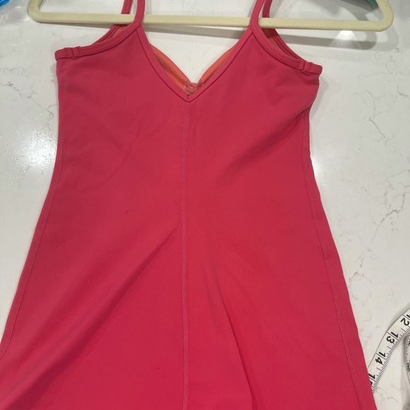 Lululemon Ruched Tank Top 4 - Picture 5 of 7